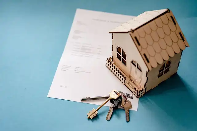 Gen Z & Homeownership: Debt vs. Dreams in Real Estate