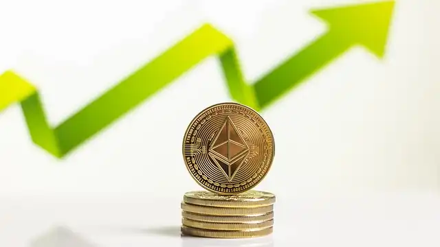 Ethereum (ETH) Breakout: Stablecoins & Wall Street Convergence