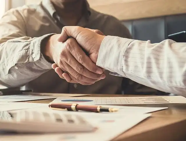 Financial Advisor Cho Pleads Guilty to Embezzlement Amid FINRA Expulsion